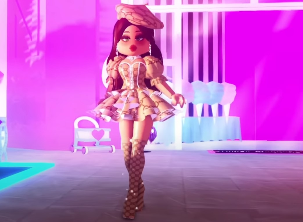 ROYALE HIGH FASHION EVOLUTION (Summer 2022 Edition!) ROBLOX Royale High  Fashion and Outfits 